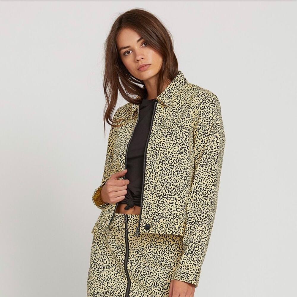 NEW Volcom Frochickie Leopard Print Jacket Sz S - Picture 2 of 14